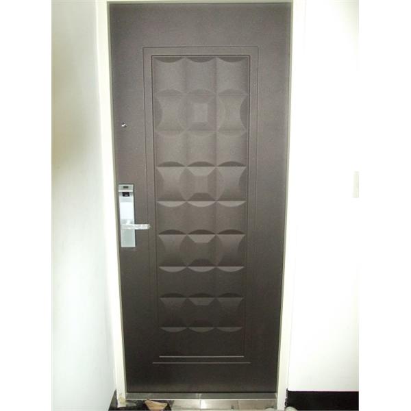 公司行號更換~~金得安指紋密碼鎖+金幣輝煌壓花玄關門