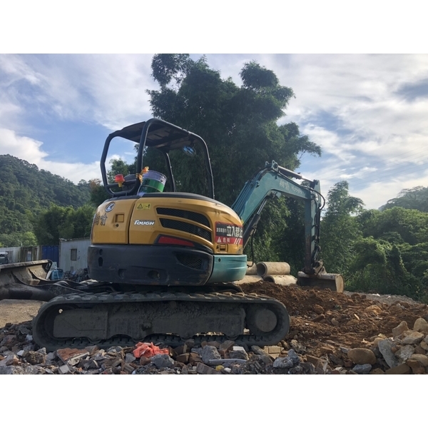 挖土機整地工程 挖土機整地工程-翔喻企業有限公司