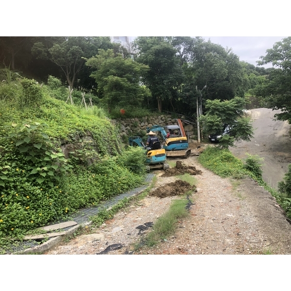 挖土機整地工程-翔喻企業有限公司