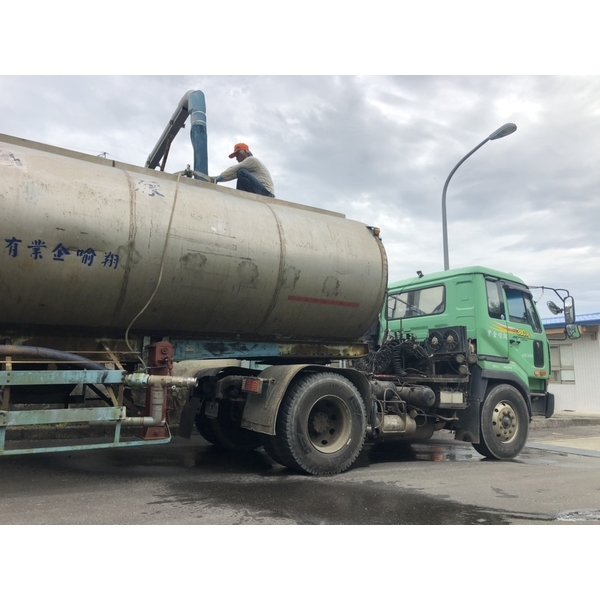 自來水水車 自來水水車,翔喻企業有限公司