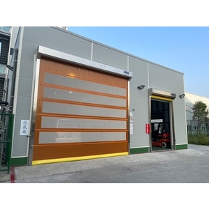 台南化工廠PVC軟式快速捲門 (透氣通風紗網型)