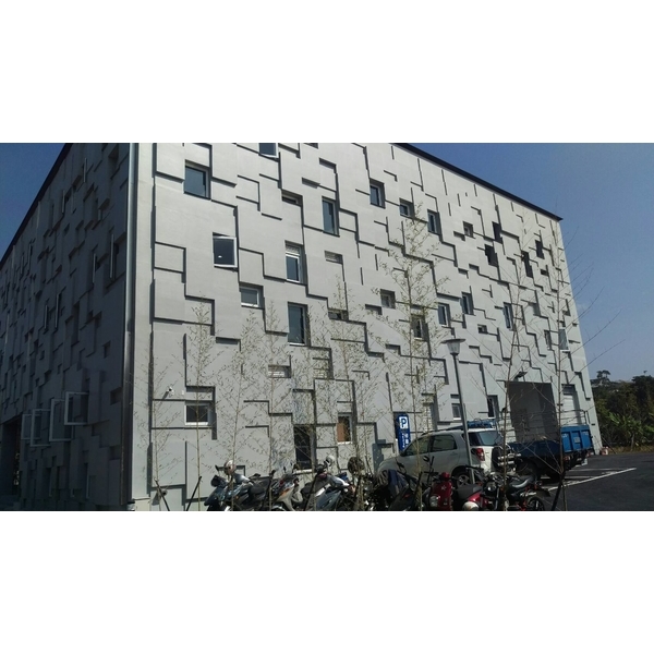 台南市南區圖書館外牆後置清水模塗裝