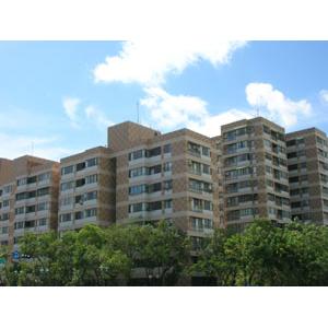 成大醫院宿舍(外牆拉皮彩岩石)