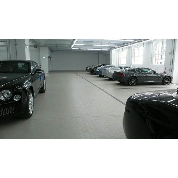 德國地磚完成圖-三本貿易有限公司