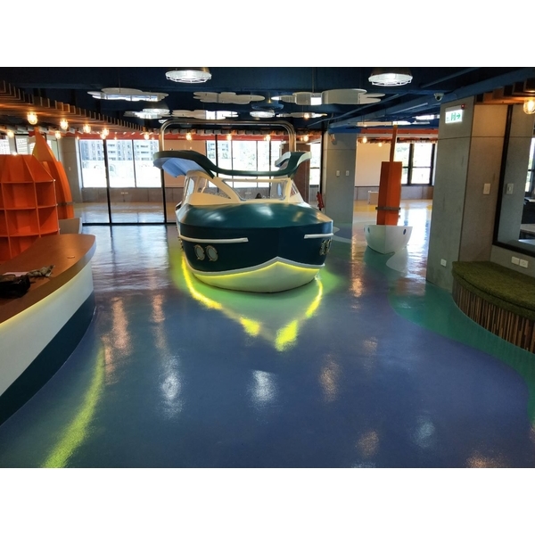 EPOXY地板鋪設(波浪型)-聚鼎實業有限公司