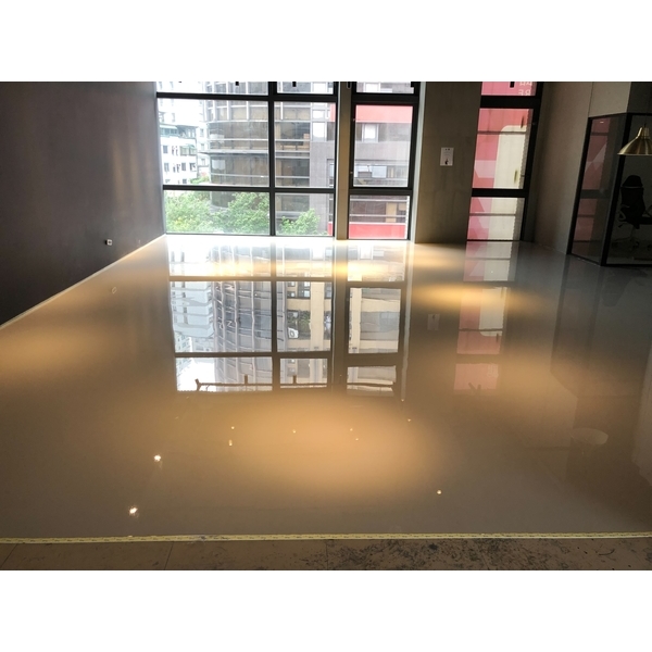 亮面地板工程-聚鼎實業有限公司