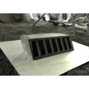 洩水孔30cm*10cm*9cm  7孔 , 羿源工業有限公司