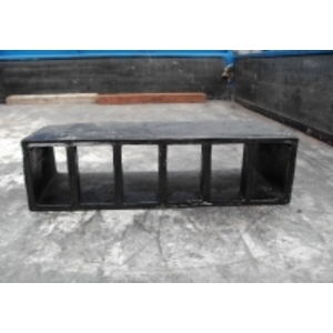 洩水孔42cm*12cm*7.5cm , 羿源工業有限公司