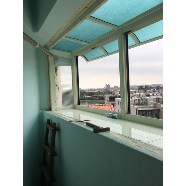 採光罩案例2-勝欣鋼鋁門窗行