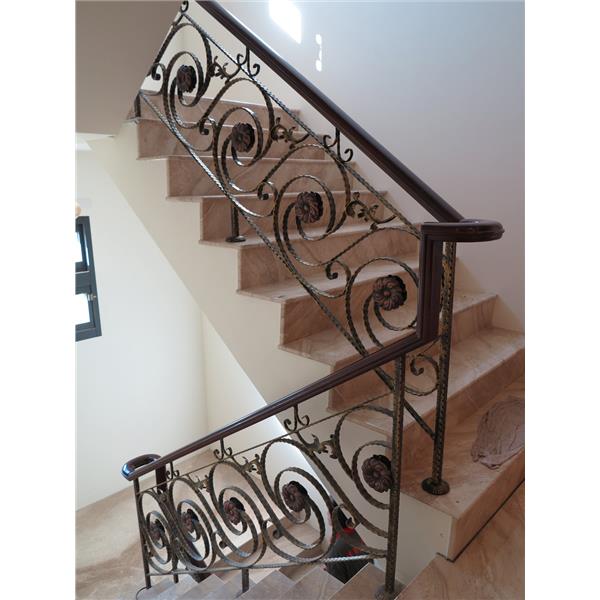 南洋木質.橢圓.鐵花