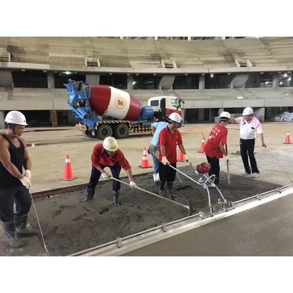 軌道式電動整平工程,旭日工程有限公司