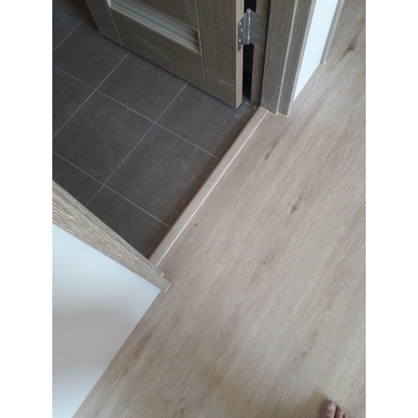 淡水-約恩嗶聯合有限公司