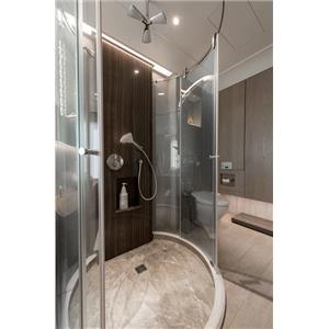 溪霞入禪-臥禪於溪畔觀想至無我