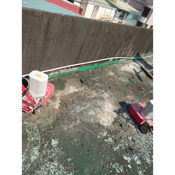防水膜刨除工程