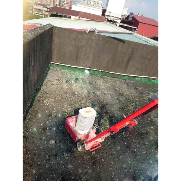 防水膜刨除工程