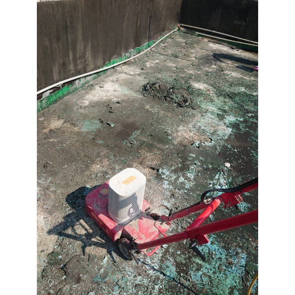 防水膜刨除工程