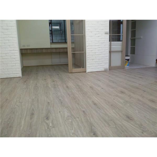 炭化美耐板超耐磨地板-天然紋 科羅拉多 炭化美耐板超耐磨地板-天然紋 科羅拉多,山衍實業有限公司