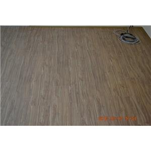 美耐板超耐磨地板 渡假風系列-峇里島赤松 (1024x683)