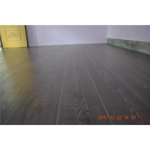 炭化超耐磨地板6.4寸4分-蕭瑟棕 炭化超耐磨地板6.4寸4分-蕭瑟棕,山衍實業有限公司