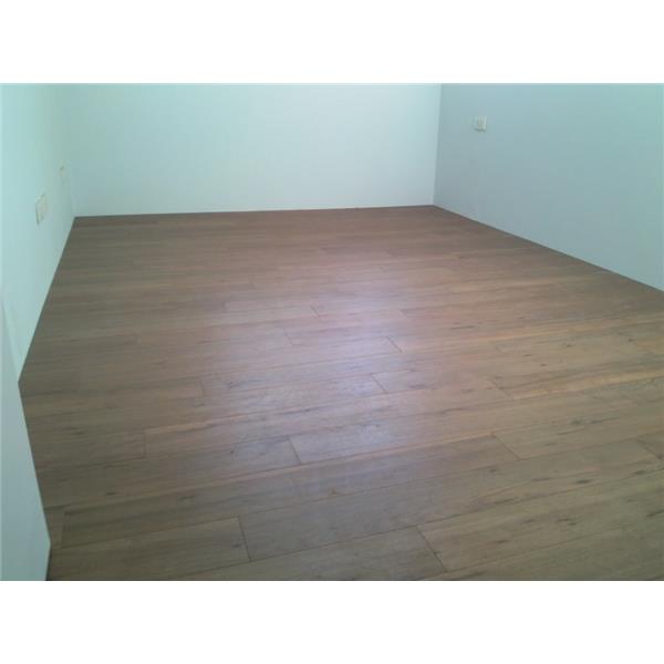 新原古-沉水胡桃實木地板,山衍實業有限公司