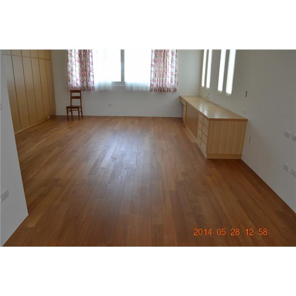 新原古-緬甸柚木實木地板4寸6分 新原古-緬甸柚木實木地板4寸6分,山衍實業有限公司