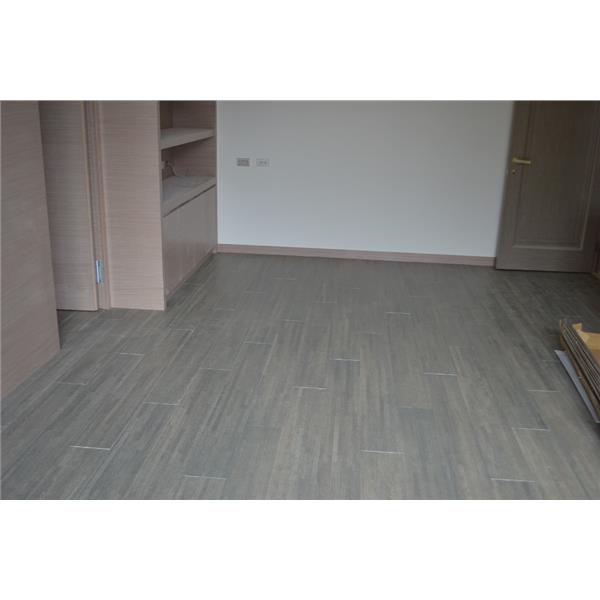 原古-藝術拼接 北美白橡浮雕導管灰厚單片300條海島型複合地板 九夾樺木基材 原古-藝術拼接 北美白橡浮雕導管灰厚單片300條海島型複合地板 九夾樺木基材,山衍實業有限公司