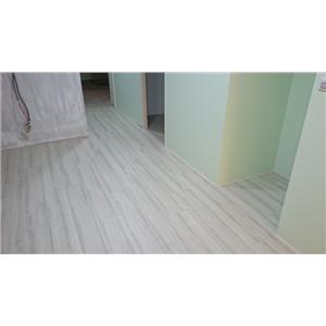 超耐磨地板 時尚oak系列 細緻白橡