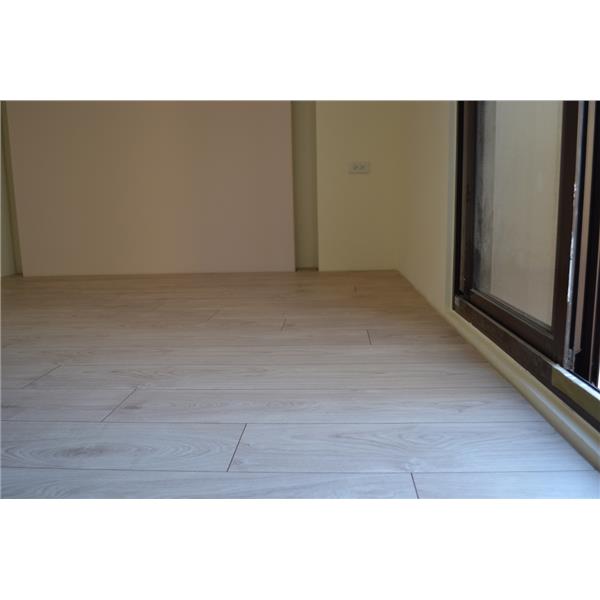 Krono 超耐磨地板 妥思卡娜橡木 Krono 超耐磨地板 妥思卡娜橡木,山衍實業有限公司