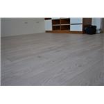 Krono 超耐磨地板 妥思卡娜橡木 - 山衍實業有限公司