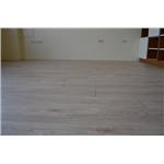 Krono 超耐磨地板 妥思卡娜橡木 - 山衍實業有限公司