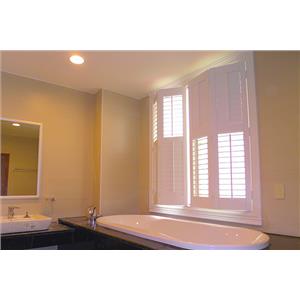 折窗4 , 大成鋼集團