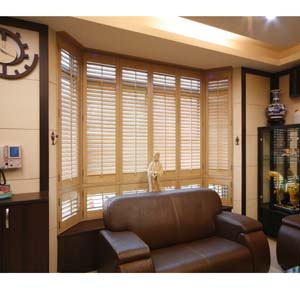 蘆洲頼公館客廳廣角窗