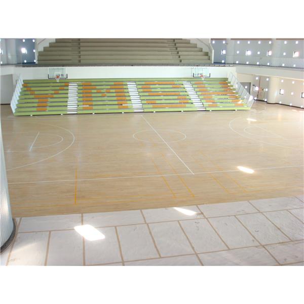 台北市立陽明高中活動中心球場山毛櫸木地板