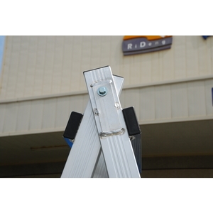 小圖-側邊螺絲孔補強 , 日登國際有限公司/昇座企業社