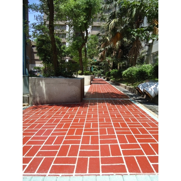 彩繪噴花地坪(網織型樣式)-中壢國宅人行道,凡臣企業有限公司