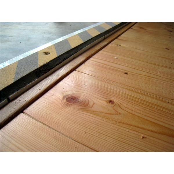 收邊條,同毅地板木業有限公司