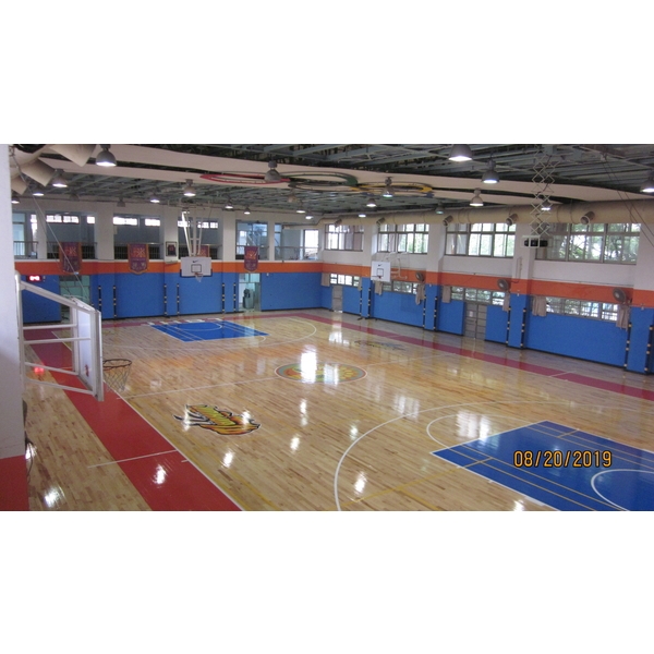 活動中心球場地坪整修工程