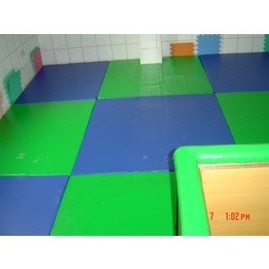 乳膠皮易潔彈性地墊