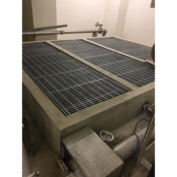 水箱蓋版格柵式工程