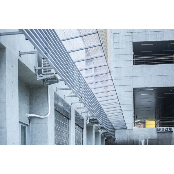 和平實驗國小防-磁磚墜落網-開旭專業圍網有限公司