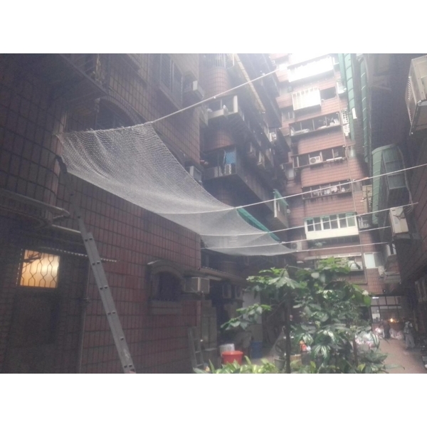 圓山諾貝爾大廈-防磁磚墜落網,開旭專業圍網有限公司