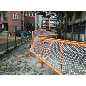 新竹香山大庄國小-遊戲攀爬網