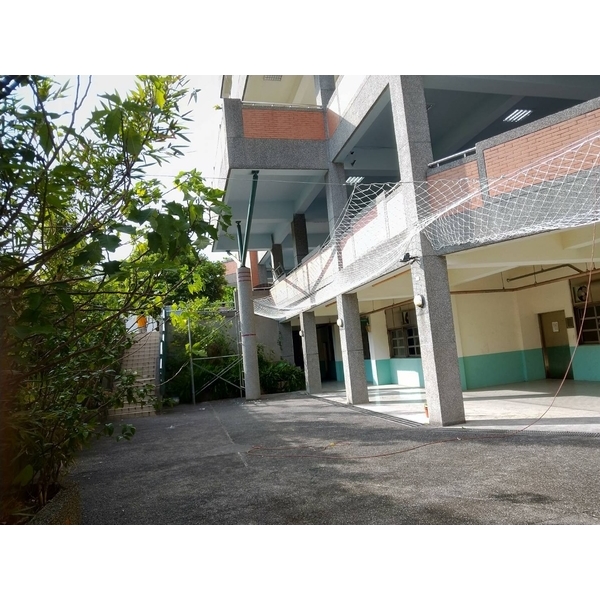 龍潭凌雲國中-防墜落網-開旭專業圍網有限公司