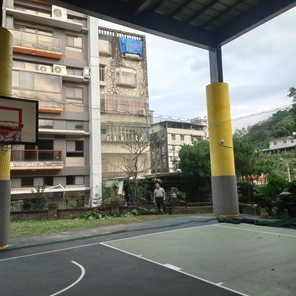 暖西國小-球場圍網-開旭專業圍網有限公司