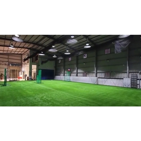 71 Sports投打學苑-升降式電動隔網