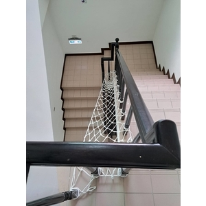 淡水區崁頂五路-樓梯防護網