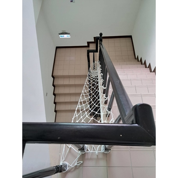 淡水區崁頂五路-樓梯防護網