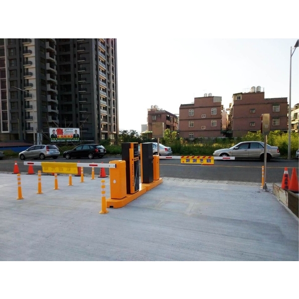 停車收費系統,豪庭電機股份有限公司