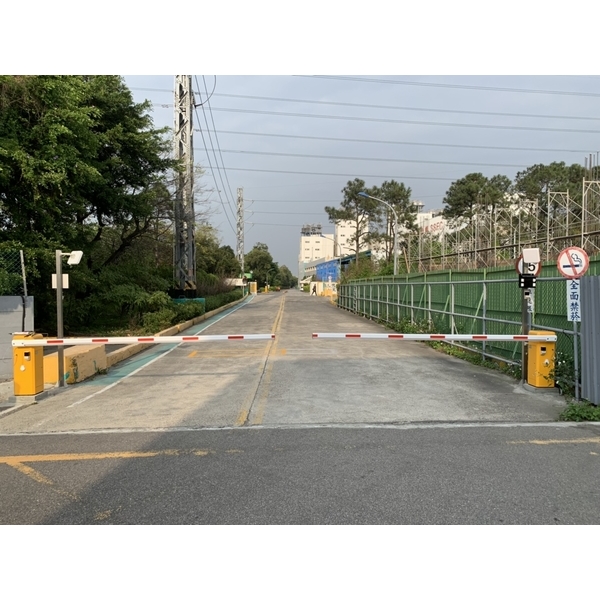 E-TAG門禁管制系統+車道安全警示裝置,豪庭電機股份有限公司