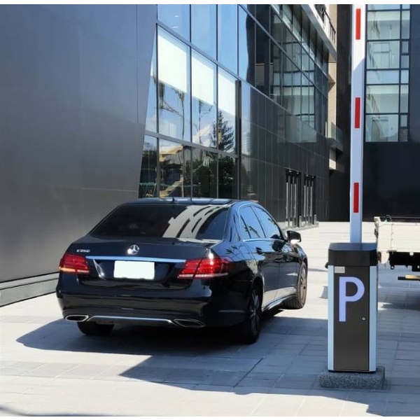 車道門禁管制系統,豪庭電機股份有限公司